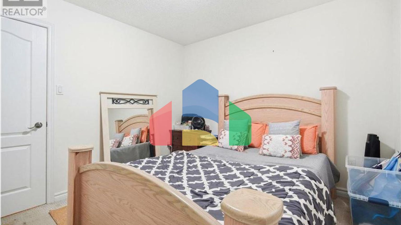 Residential - Single Family Home - Brampton, Canada - Canada