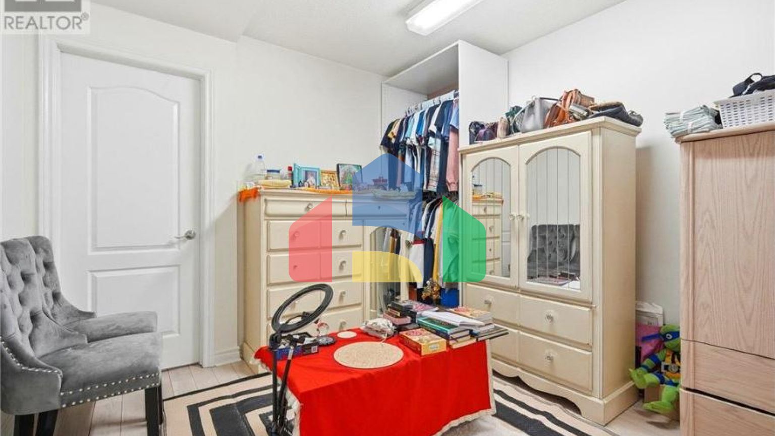 Residential - Single Family Home - Brampton, Canada - Canada