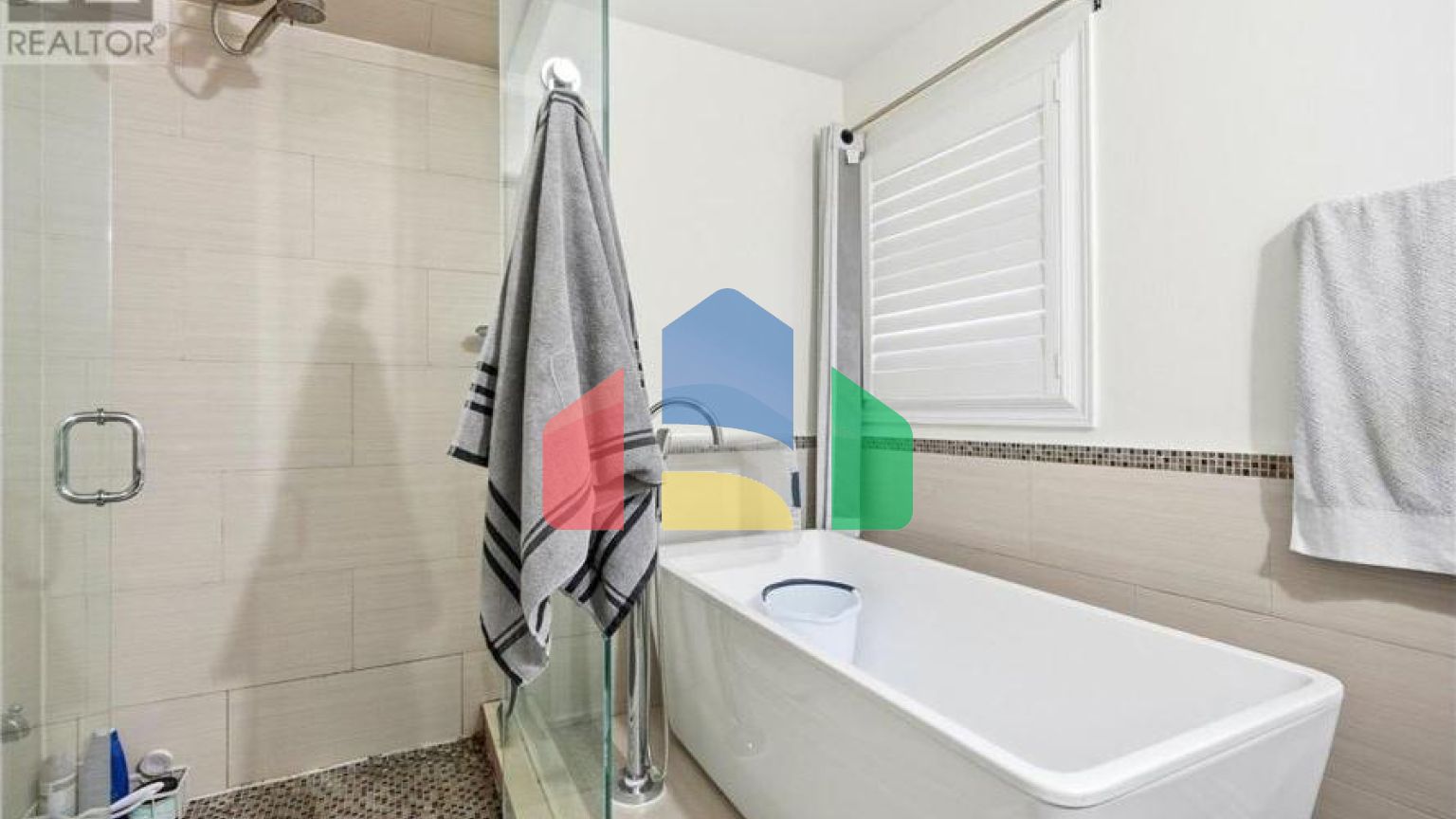 Residential - Single Family Home - Brampton, Canada - Canada