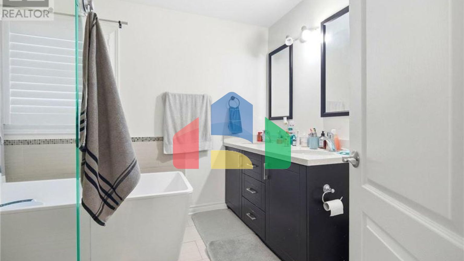 Residential - Single Family Home - Brampton, Canada - Canada