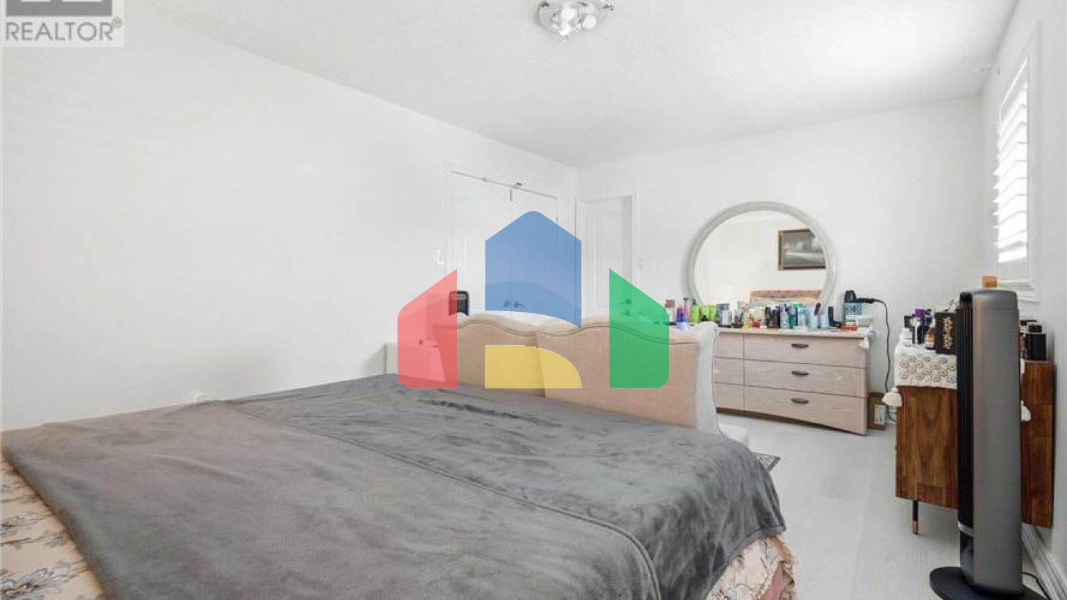 Residential - Single Family Home - Brampton, Canada - Canada