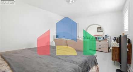 Residential - Single Family Home - Brampton, Canada - Canada