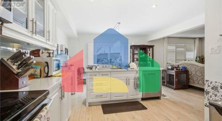 Residential - Single Family Home - Brampton, Canada - Canada