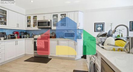 Residential - Single Family Home - Brampton, Canada - Canada