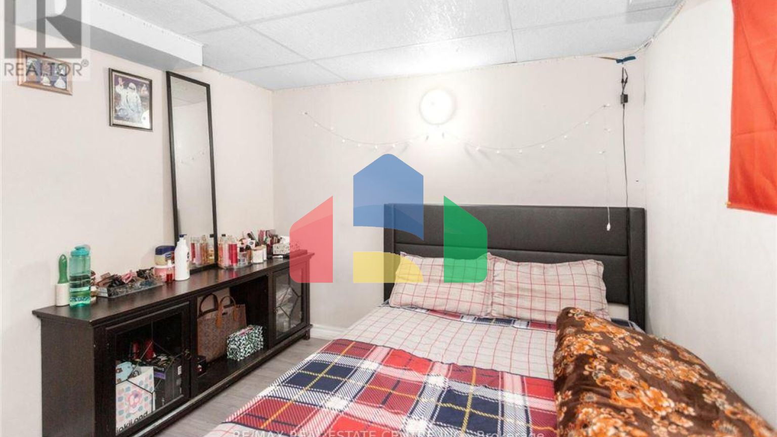 Residential - Single Family Home - Brampton, Canada - Canada