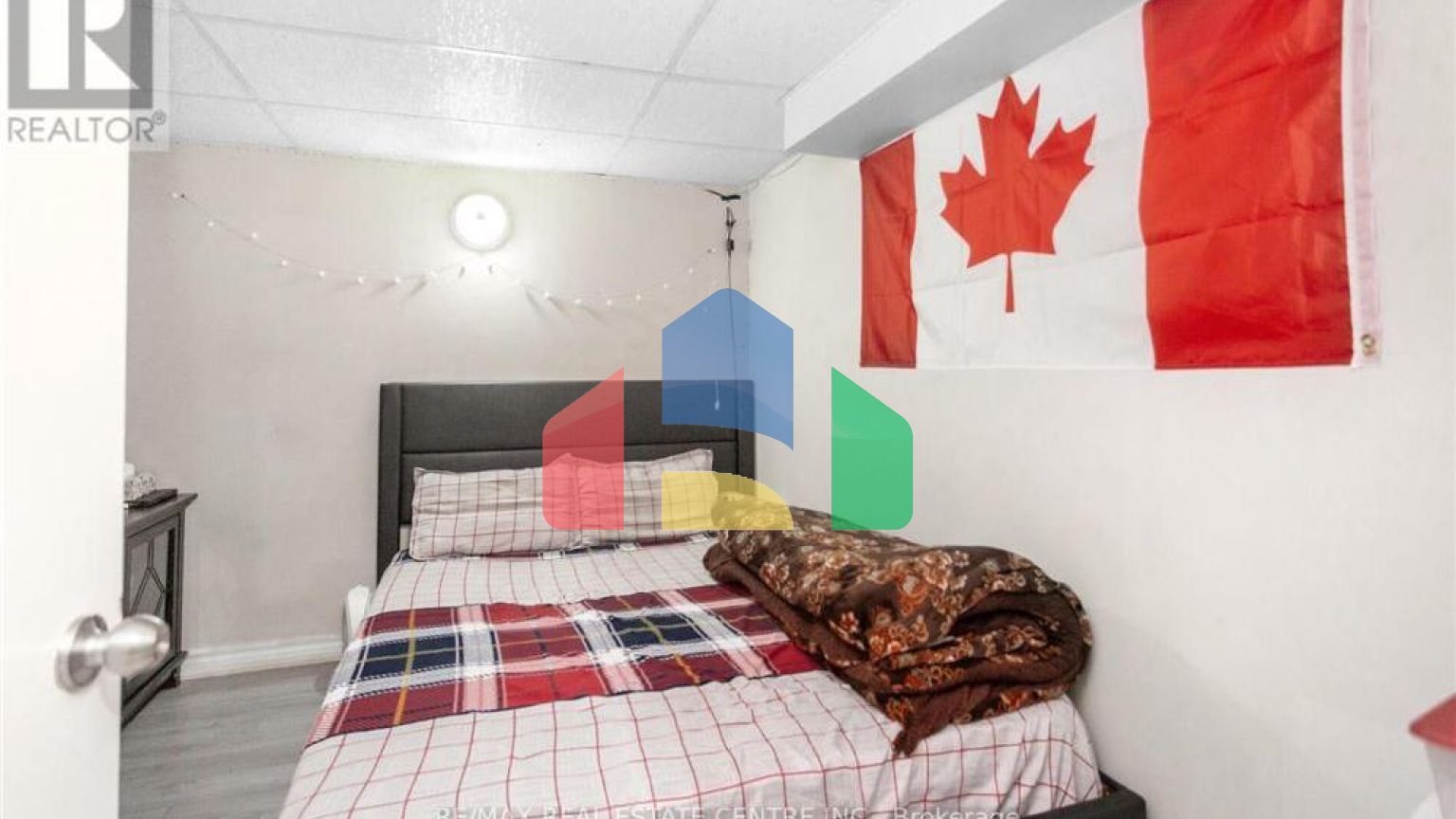 Residential - Single Family Home - Brampton, Canada - Canada