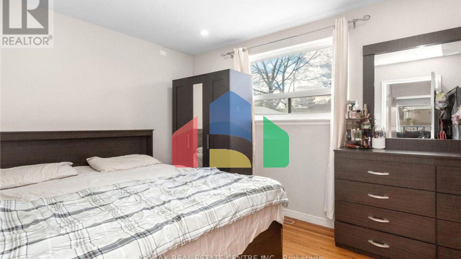 Residential - Single Family Home - Brampton, Canada - Canada