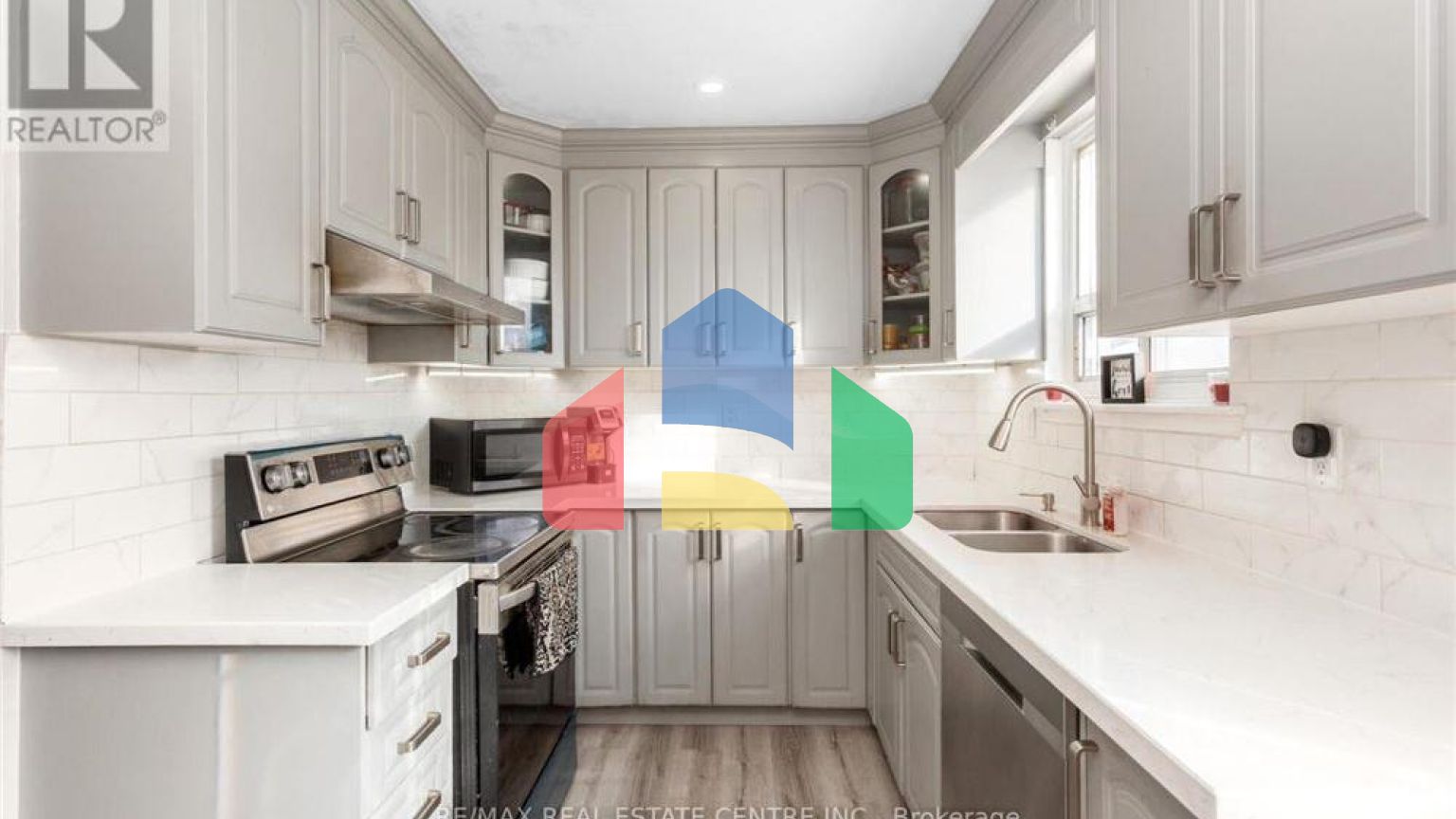 Residential - Single Family Home - Brampton, Canada - Canada