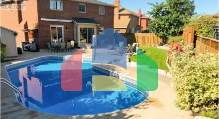 Residential - Single Family Home - Brampton, Canada - Canada