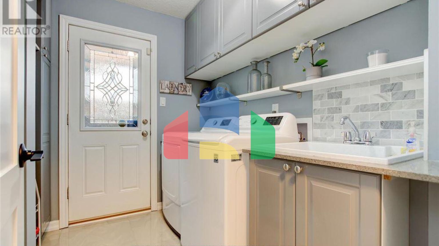 Residential - Single Family Home - Brampton, Canada - Canada