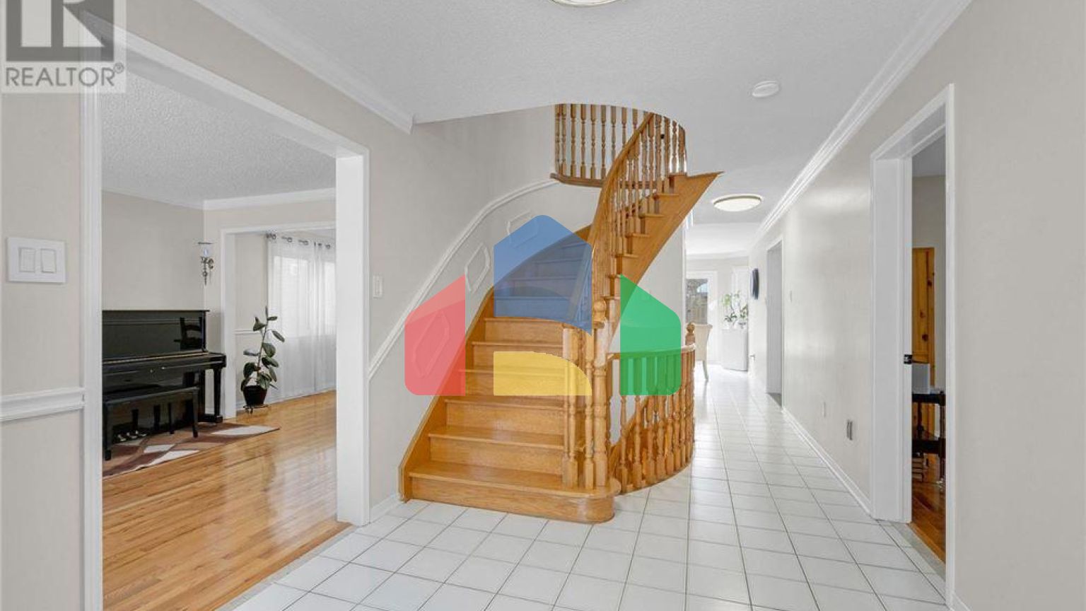 Residential - Single Family Home - Brampton, Canada - Canada