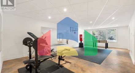 Residential - Single Family Home - Brampton, Canada - Canada