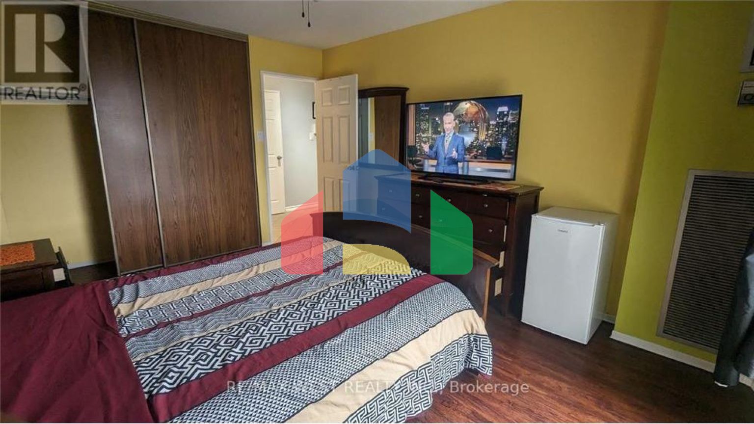 Residential - Single Family Home - Brampton, Canada - Canada