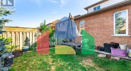 Residential - Single Family Home - Brampton, Canada - Canada