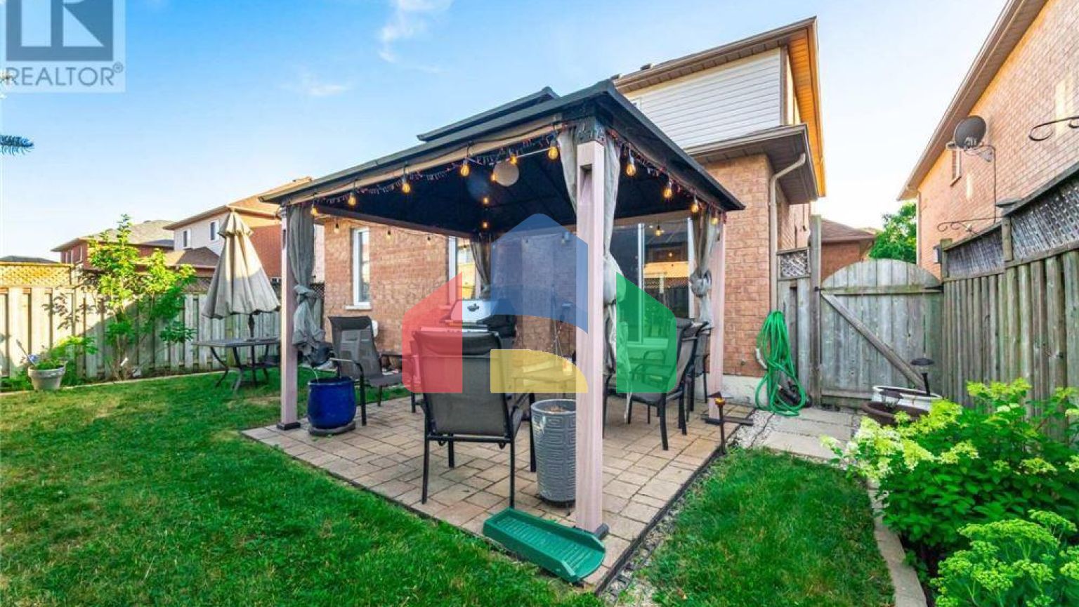 Residential - Single Family Home - Brampton, Canada - Canada