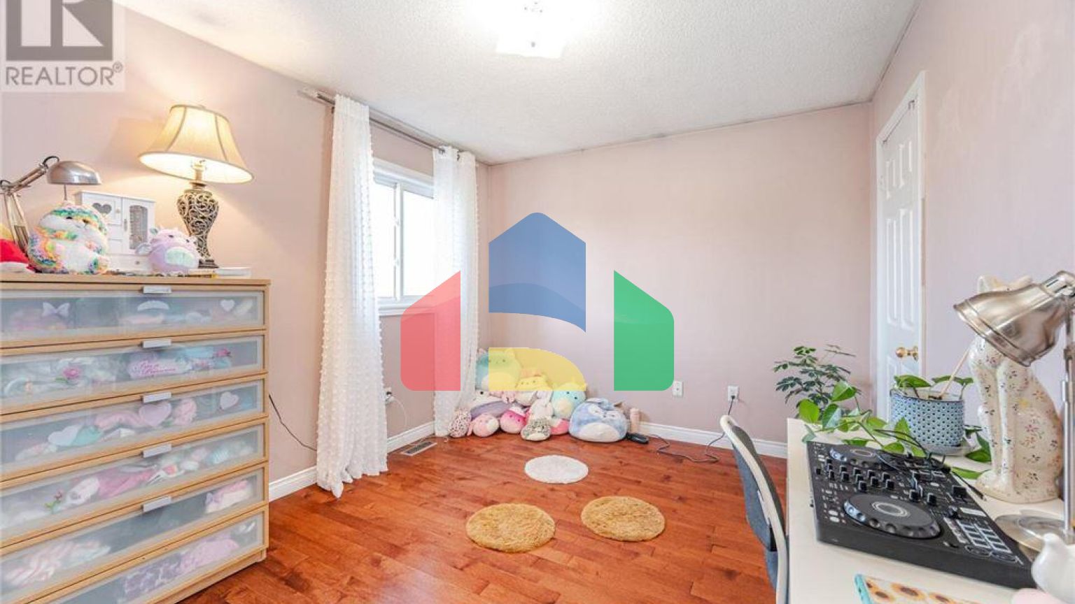 Residential - Single Family Home - Brampton, Canada - Canada