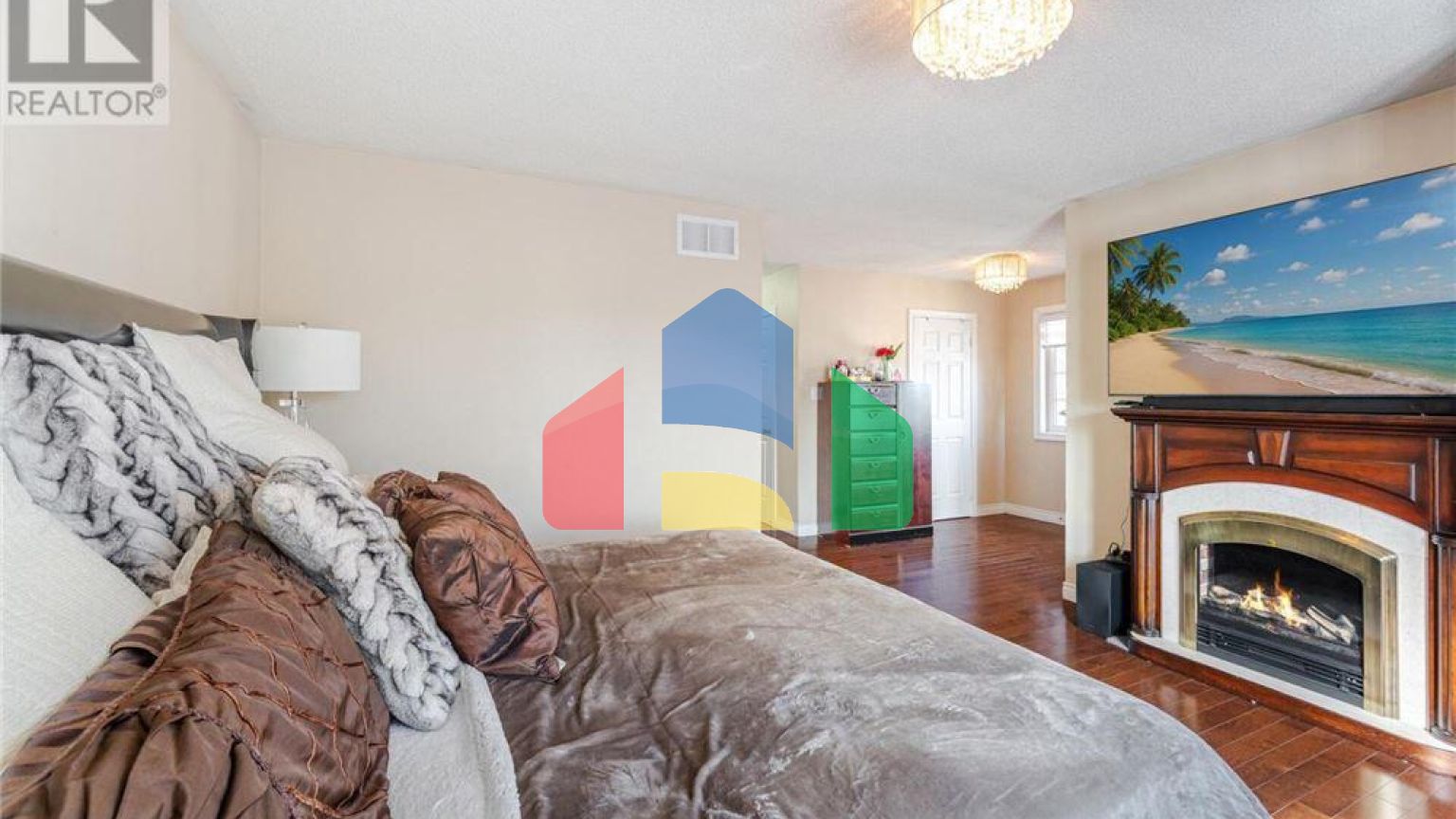 Residential - Single Family Home - Brampton, Canada - Canada