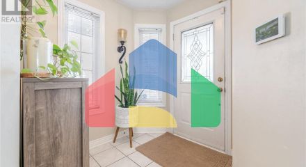 Residential - Single Family Home - Brampton, Canada - Canada