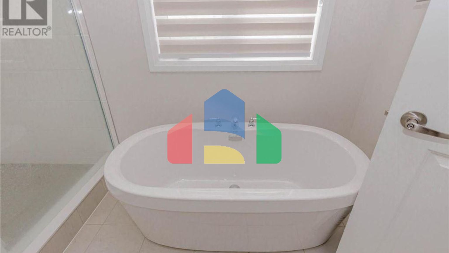 Residential - Single Family Home - Brampton, Canada - Canada