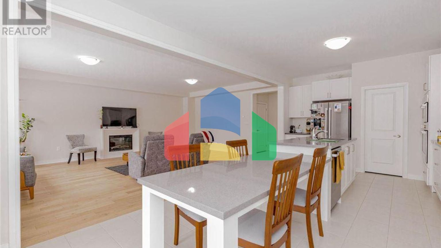 Residential - Single Family Home - Brampton, Canada - Canada