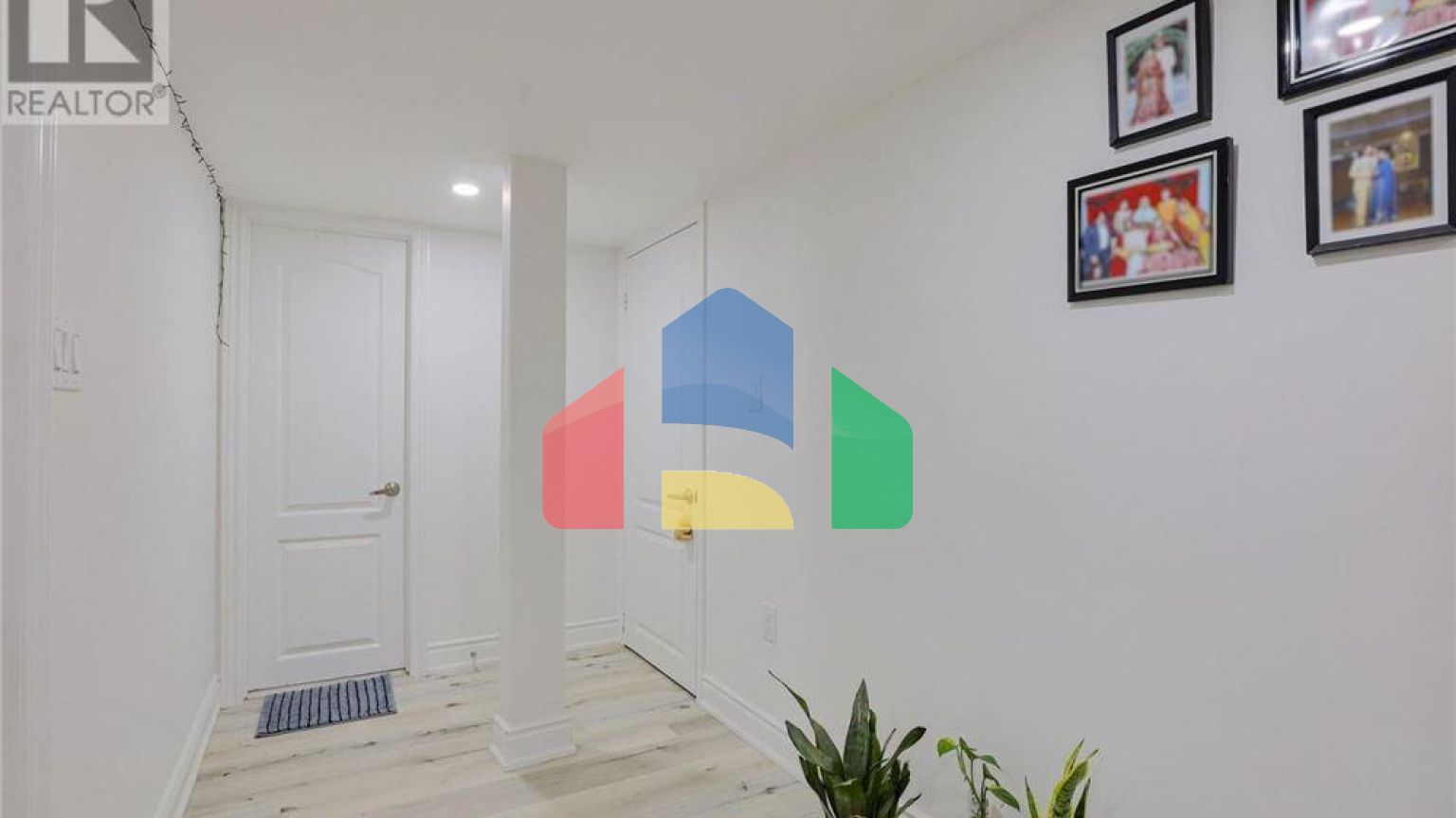 Residential - Single Family Home - Brampton, Canada - Canada