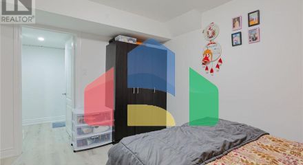 Residential - Single Family Home - Brampton, Canada - Canada