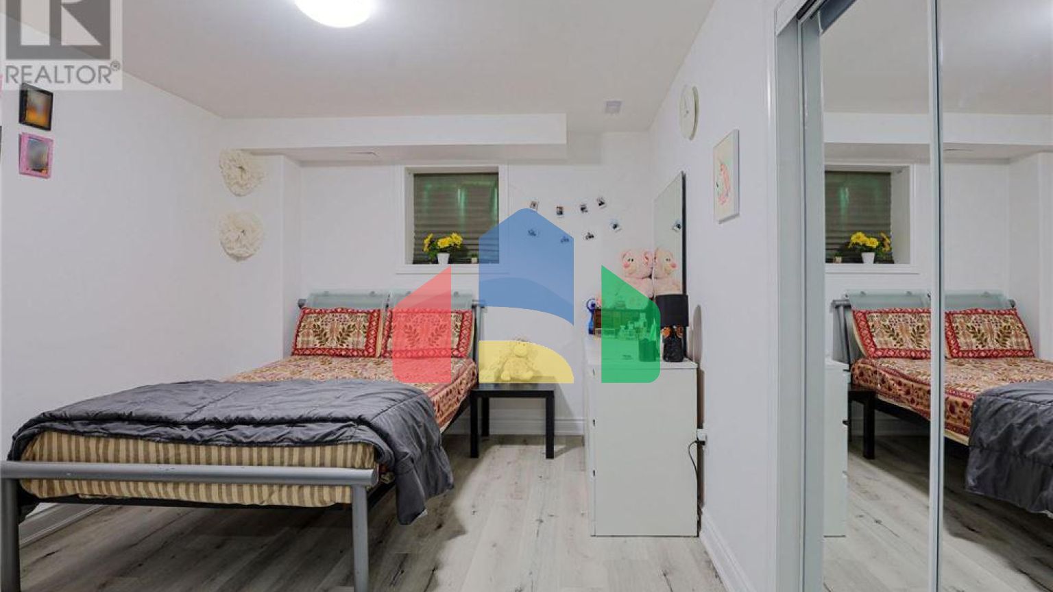 Residential - Single Family Home - Brampton, Canada - Canada