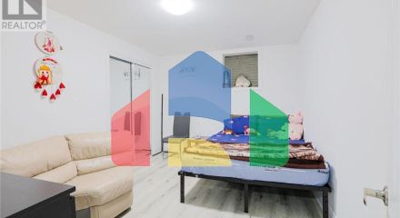 Residential - Single Family Home - Brampton, Canada - Canada