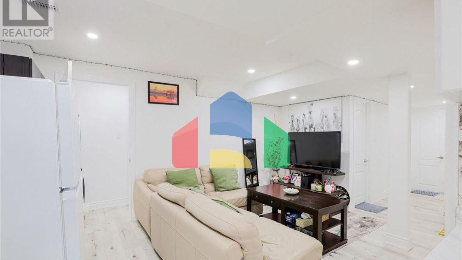 Residential - Single Family Home - Brampton, Canada - Canada