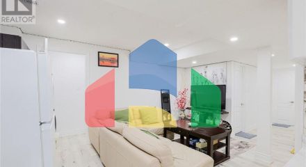 Residential - Single Family Home - Brampton, Canada - Canada