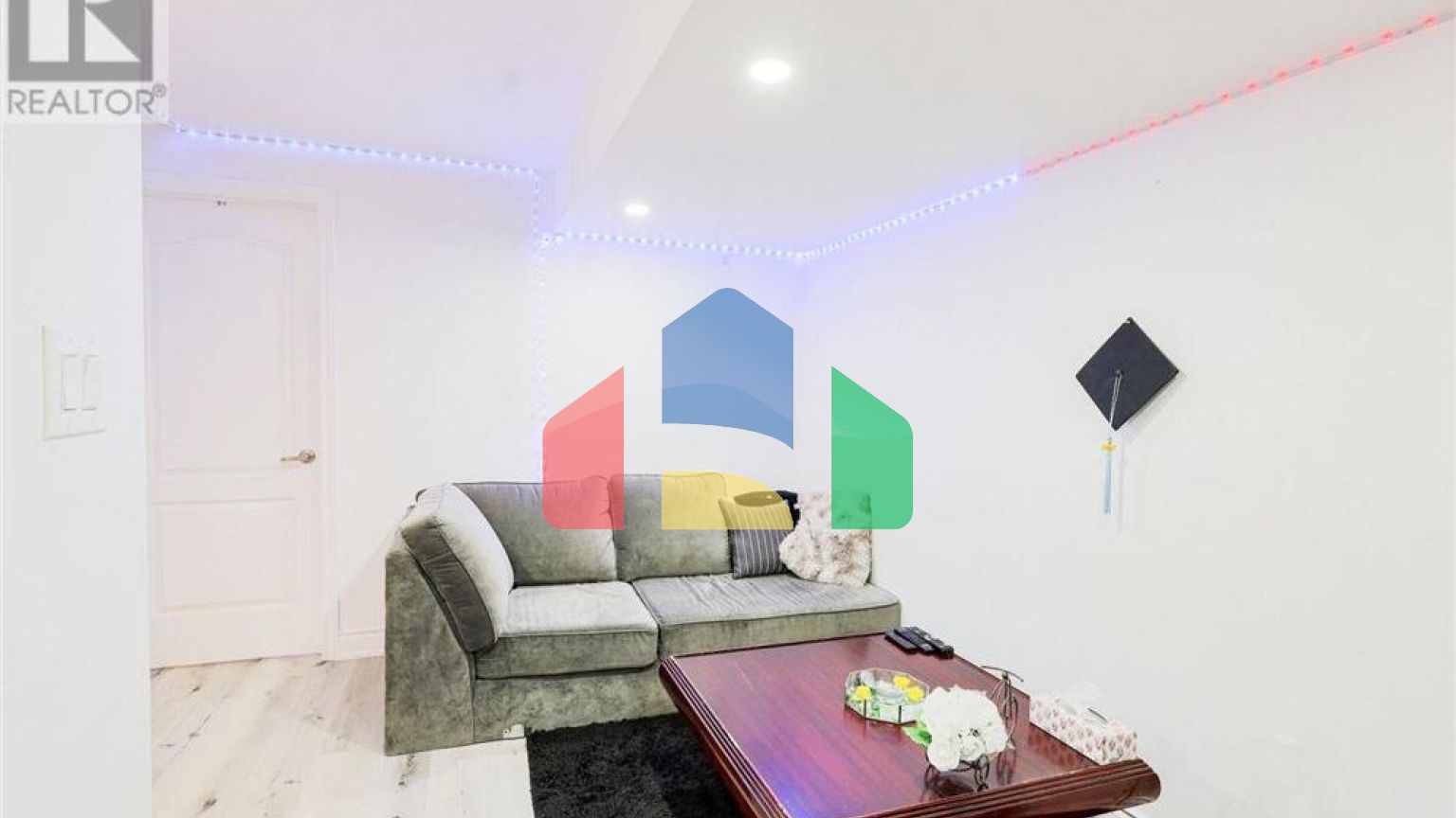 Residential - Single Family Home - Brampton, Canada - Canada