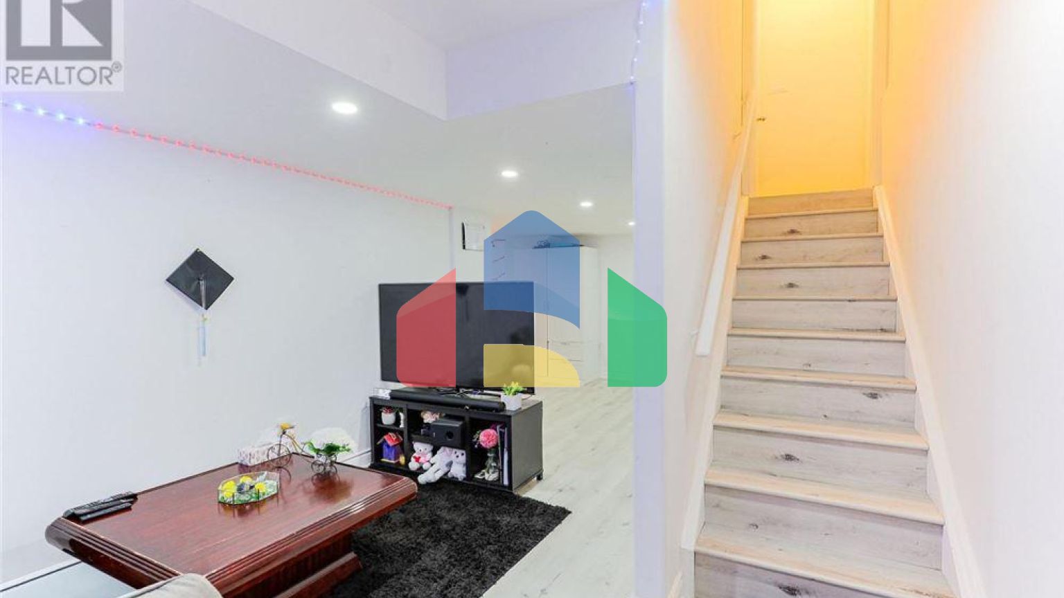 Residential - Single Family Home - Brampton, Canada - Canada