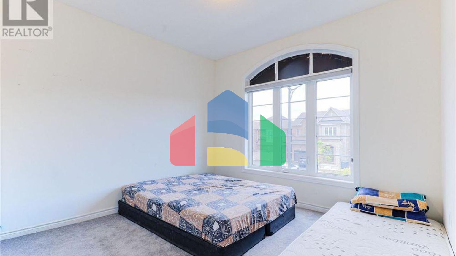 Residential - Single Family Home - Brampton, Canada - Canada