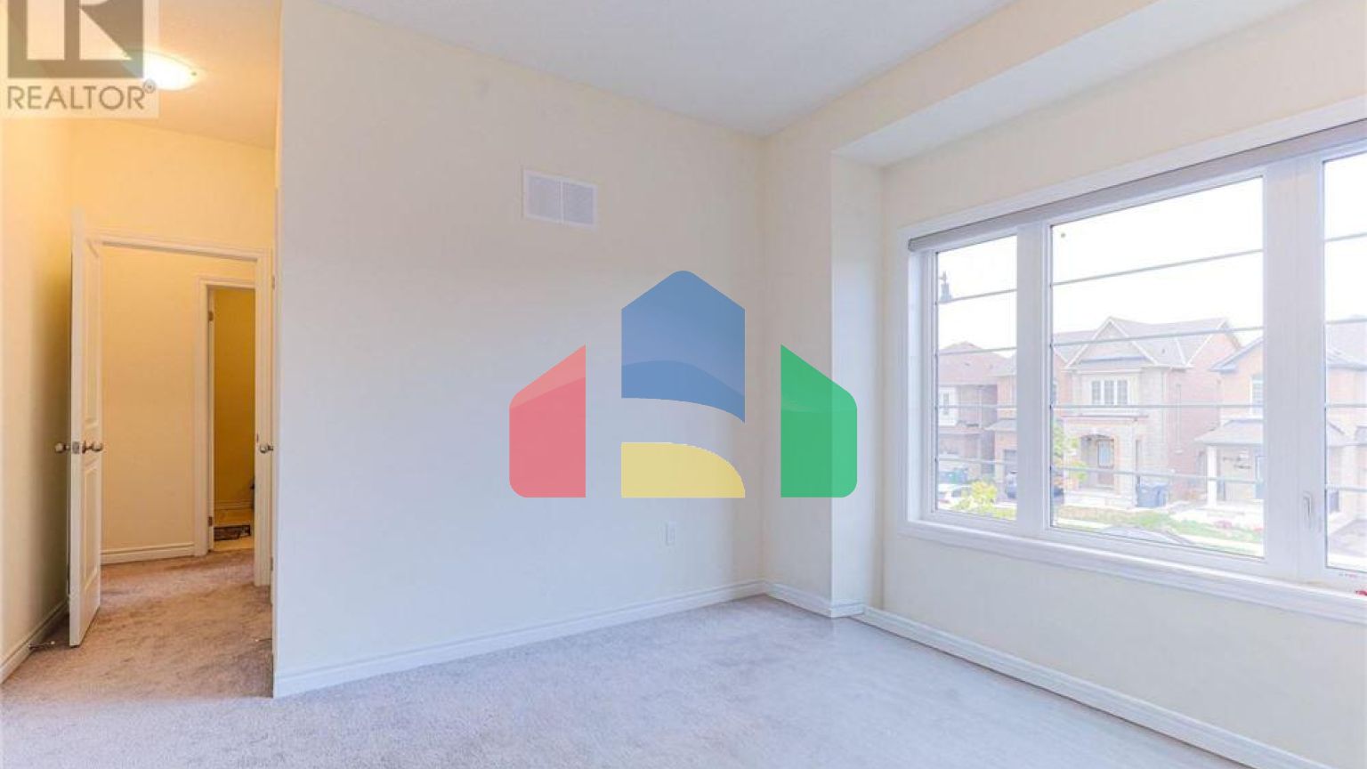 Residential - Single Family Home - Brampton, Canada - Canada