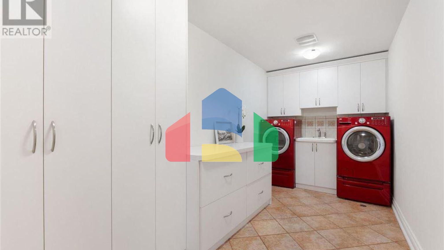 Residential - Single Family Home - Brampton, Canada - Canada