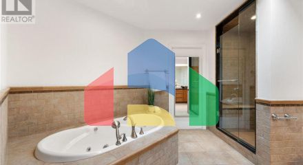 Residential - Single Family Home - Brampton, Canada - Canada