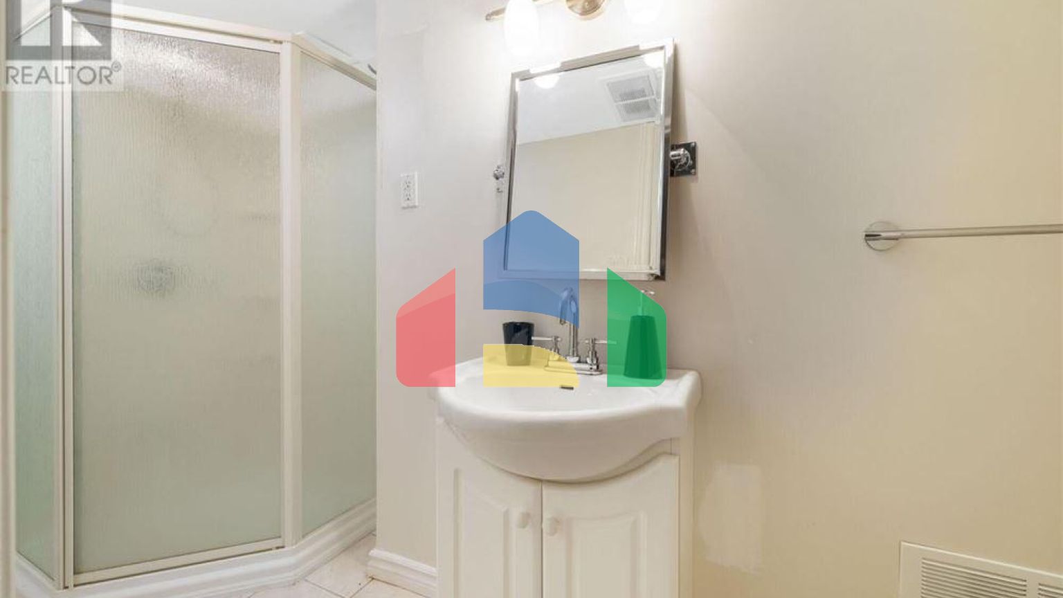 Residential - Single Family Home - Brampton, Canada - Canada