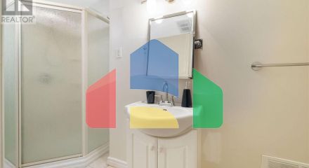 Residential - Single Family Home - Brampton, Canada - Canada