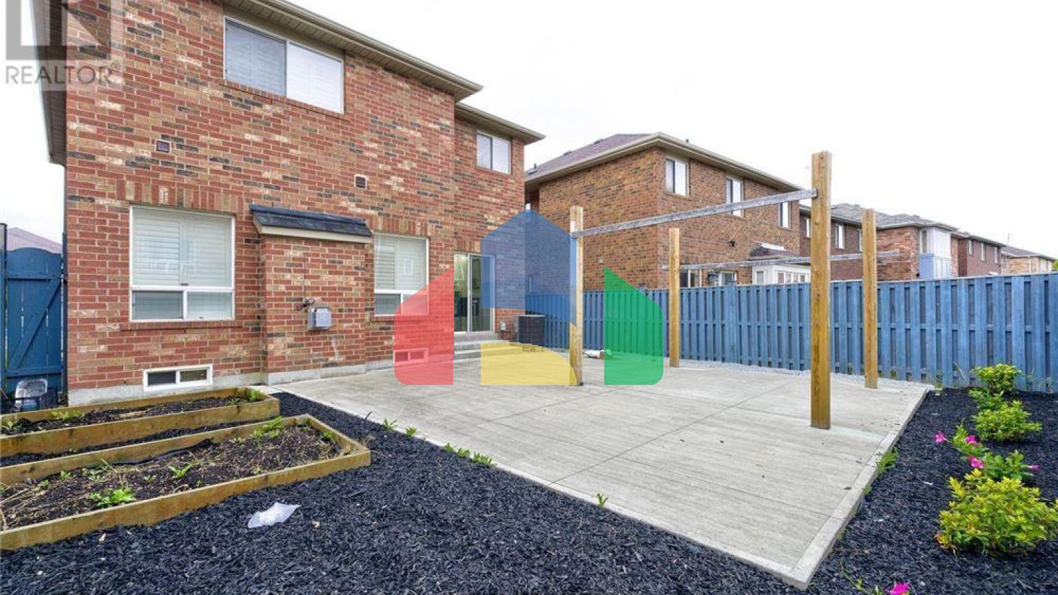 Residential - Single Family Home - Brampton, Canada - Canada