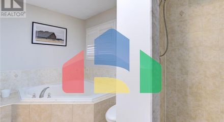 Residential - Single Family Home - Brampton, Canada - Canada