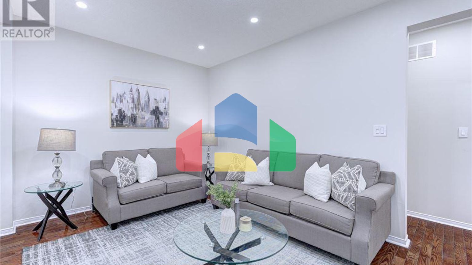 Residential - Single Family Home - Brampton, Canada - Canada