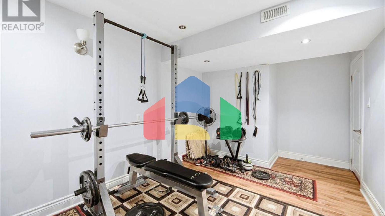 Residential - Single Family Home - Brampton, Canada - Canada