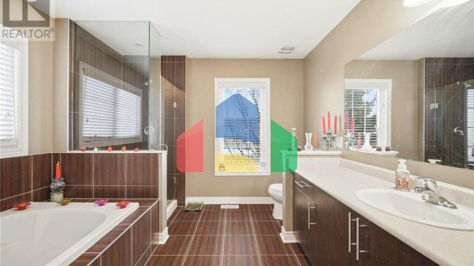 Residential - Single Family Home - Brampton, Canada - Canada