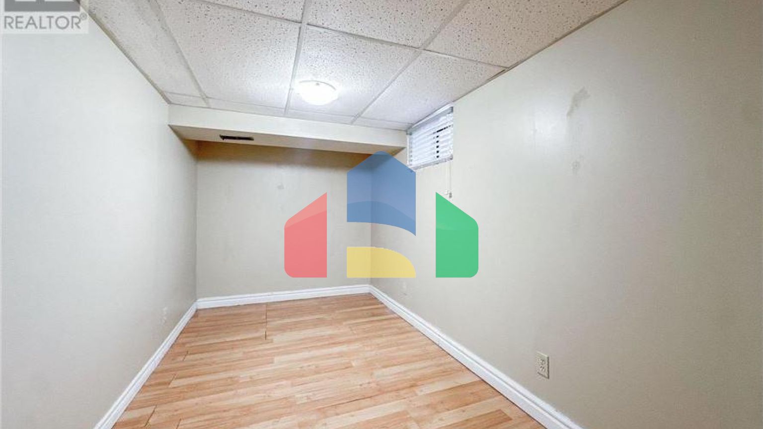 Residential - Single Family Home - Brampton, Canada - Canada