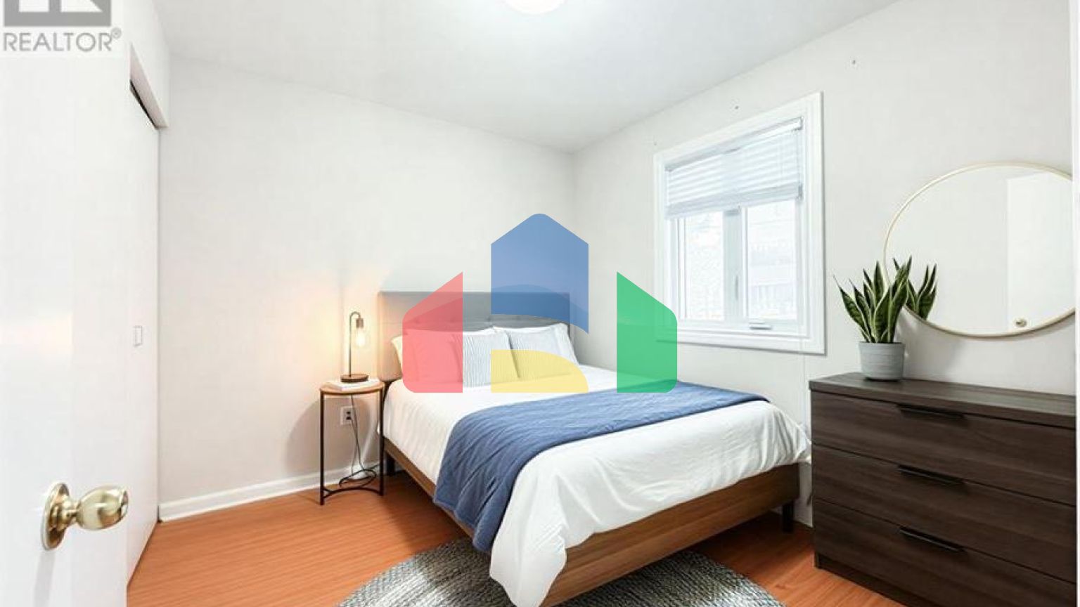 Residential - Single Family Home - Brampton, Canada - Canada