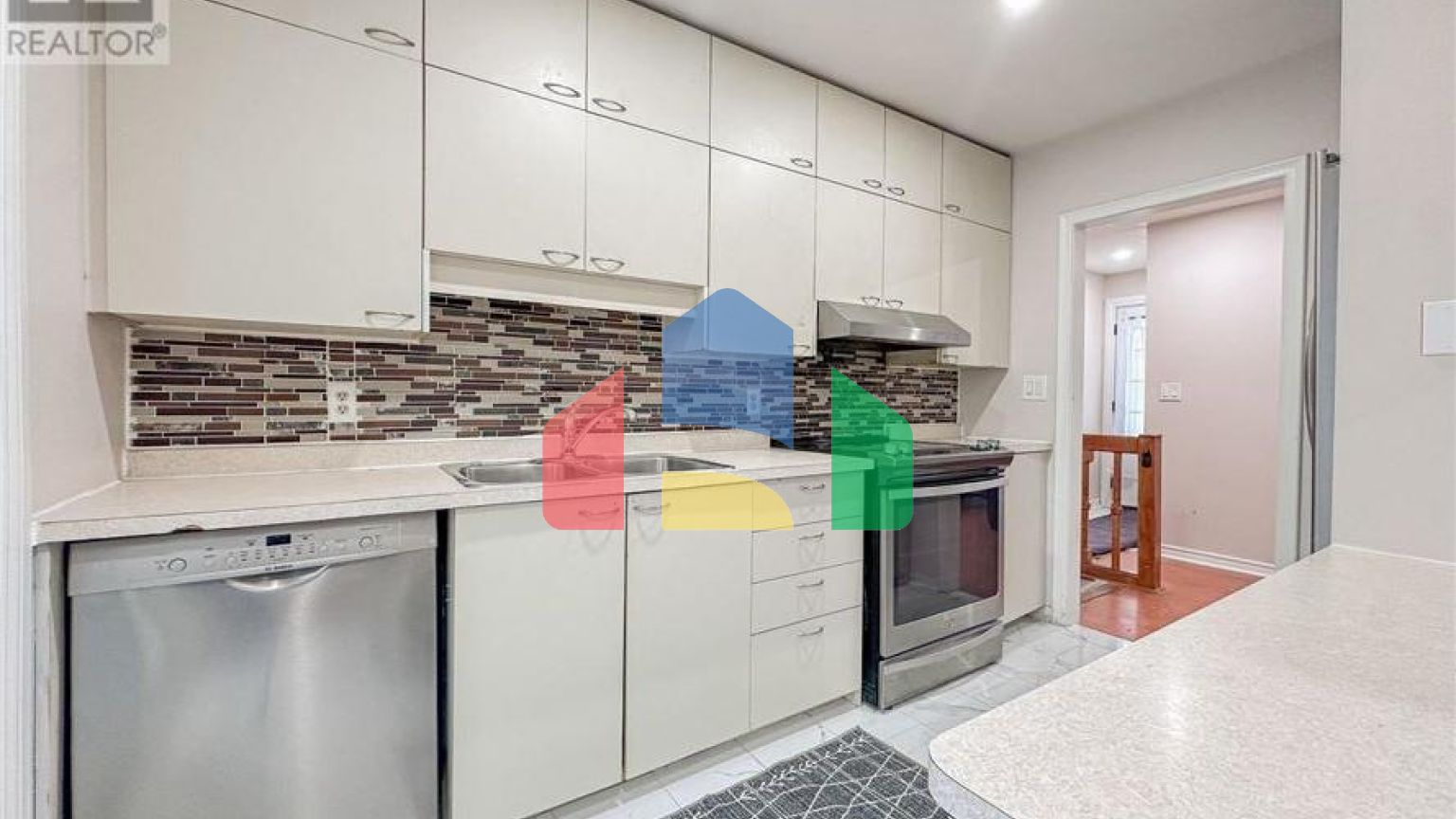 Residential - Single Family Home - Brampton, Canada - Canada