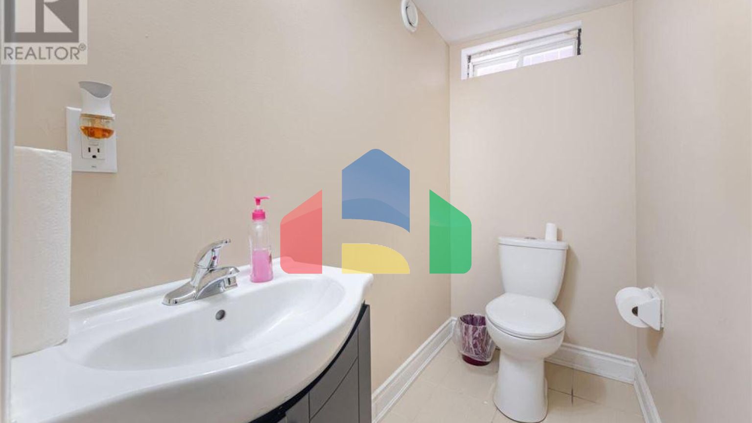 Residential - Single Family Home - Brampton, Canada - Canada