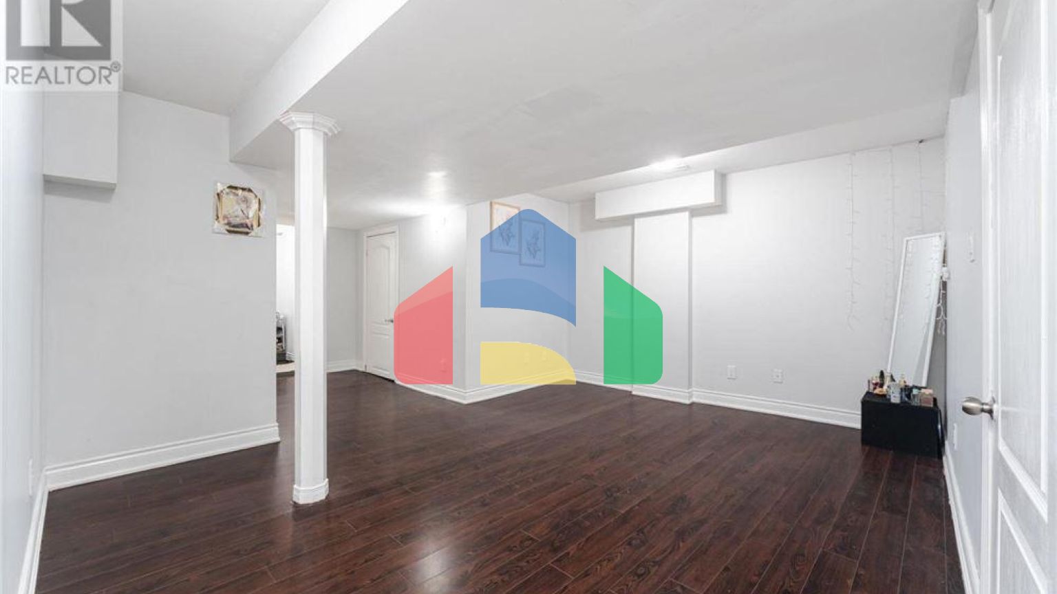 Residential - Single Family Home - Brampton, Canada - Canada