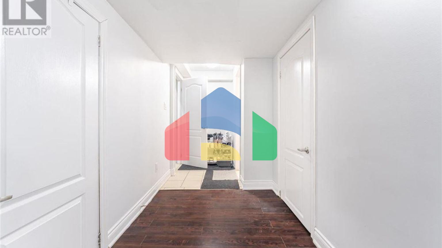 Residential - Single Family Home - Brampton, Canada - Canada