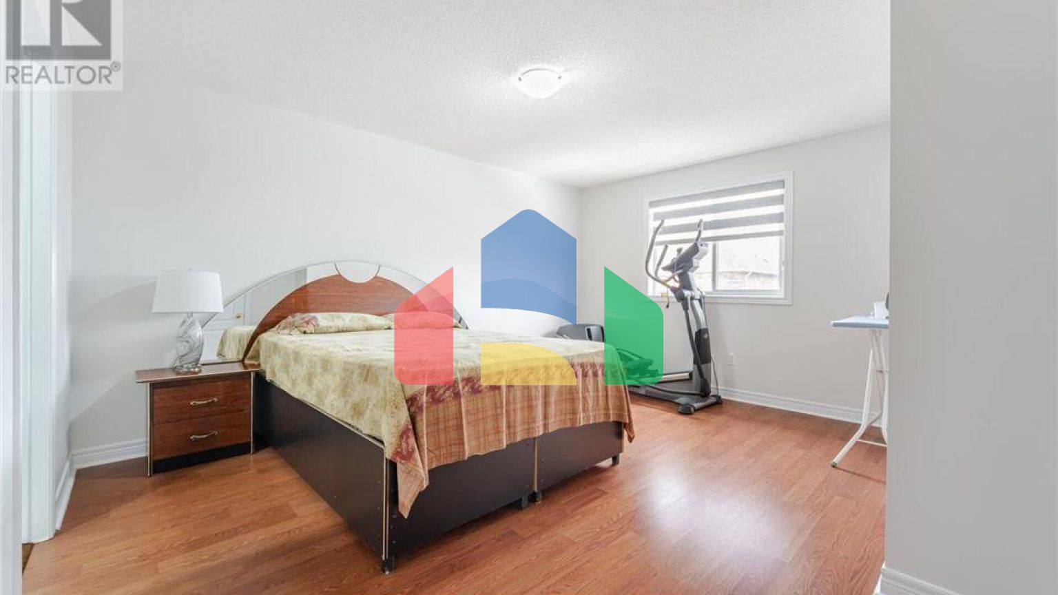 Residential - Single Family Home - Brampton, Canada - Canada